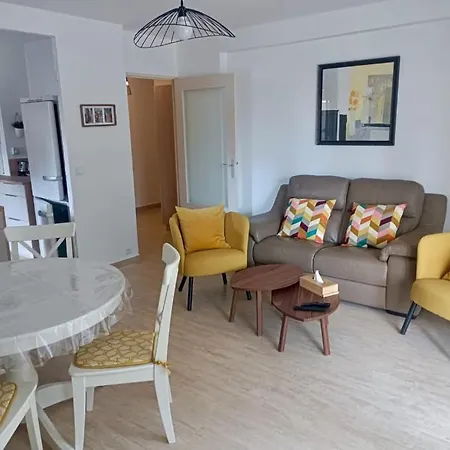 Le Refuge Varois Apartment *
