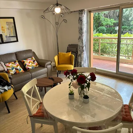 Le Refuge Varois Apartment *